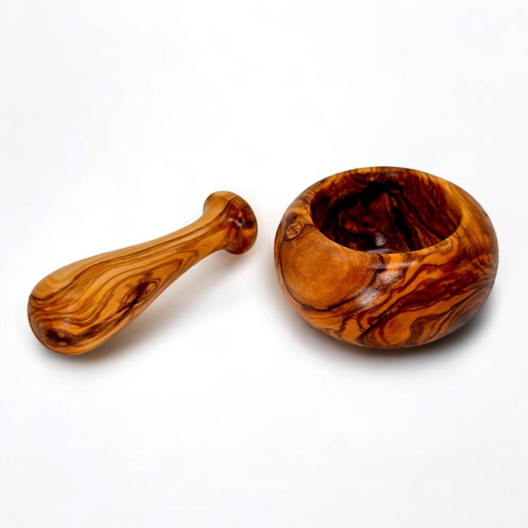Olive wood mortar and pestle with separate pestle